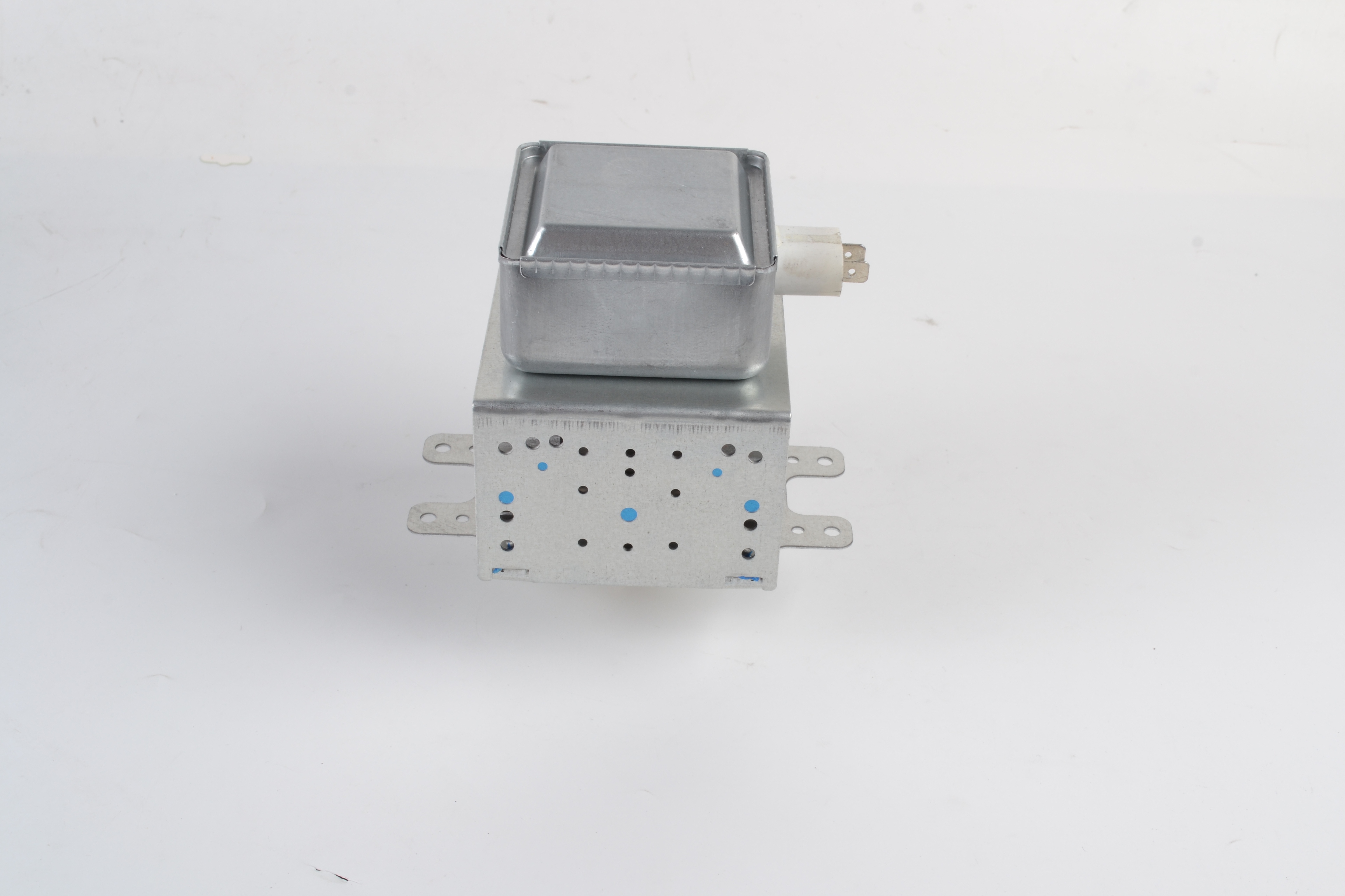 Magnetron - B11010074